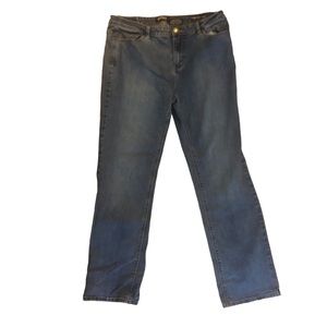 𝅺Buffalo David Bitton Straight Leg Jeans